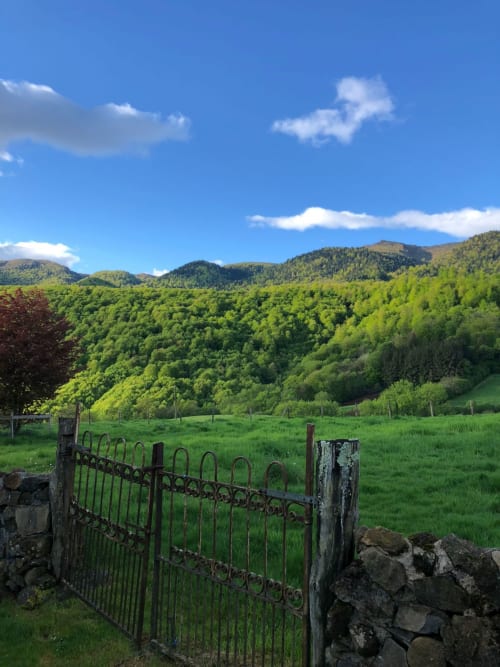 Gate. Refuge out of the city. Gîtes. Pyrenees. Ossau valley.