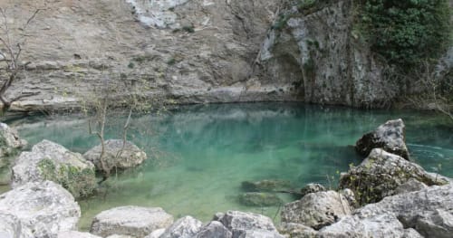 Fontaine de Vaucluse-le mas des aromes-Gite