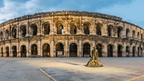 Les arènes de Nîmes-le mas des aromes-Gite