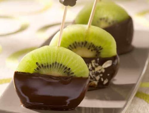 Kiwi. Domaine de Millox. Bed and Breakfast. Basque Country. Landes.