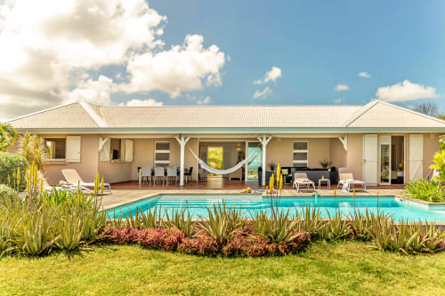 La Villa Azura vue de face. Votre location saisonnière au Vauclin, en Martinique pour 6 personnes