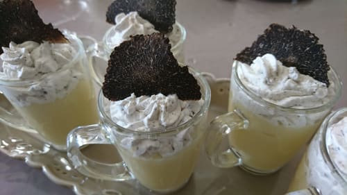 Amuse bouche à la mélanosporum au Mas de la Lance