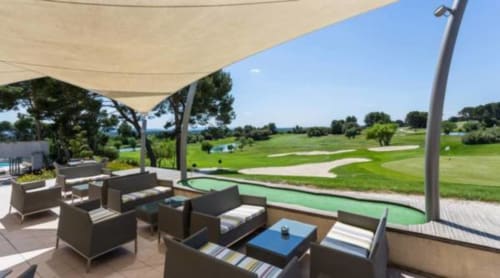 Golf de Saumane-L'Isle-sur-la-Sorgue-Gite-Luxueux