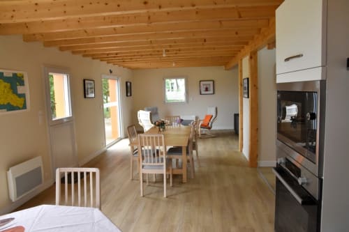 Pièce de vie spacieuse et lumineuse - Maison "Bordardoué" - 4 à 6 personnes - location vacances à Belle île en mer - les maisons de Kerdavid'île