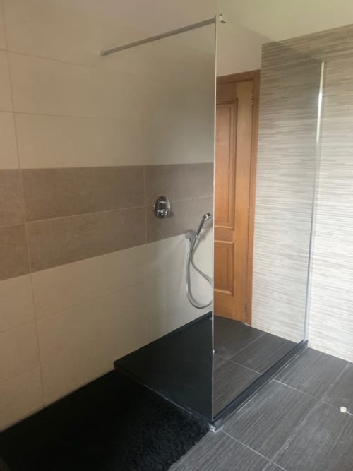 Douche à l'italienne