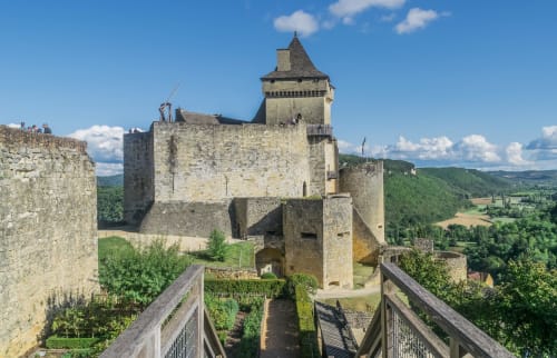 Domaine des Pierres Blanches site touristique château de Castelnaud
