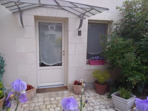 independant entrance, room Ronsard