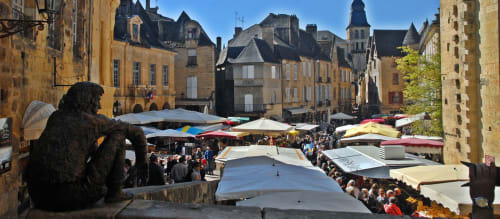 Domaine des Pierres Blanches marché de Sarlat Perigord Dordogne
