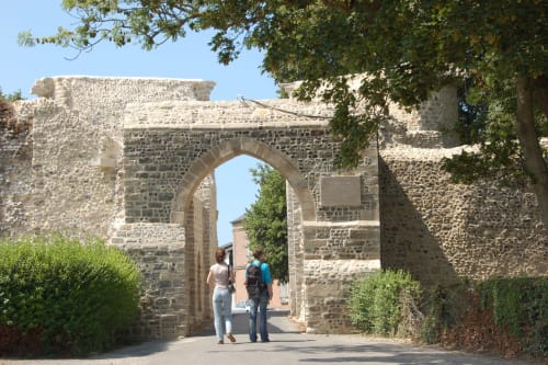 Porte médiévale Saint-valéry Baie de Somme gîtes les granges de la baie