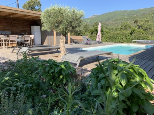 villa with summer kitchen and swimming pool in corsica