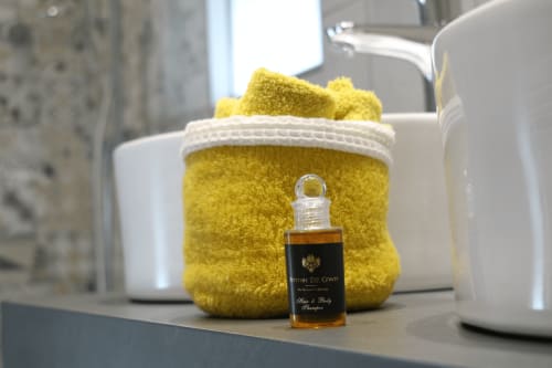 Domaine des Pierres Blanches Chambre Les Milandes produits d'accueil