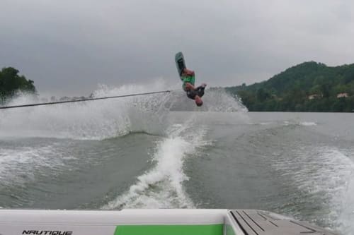 water skiing -Les Robinsonades - Saint Christaud | Ecological accommodation - suspended tent and tree-house