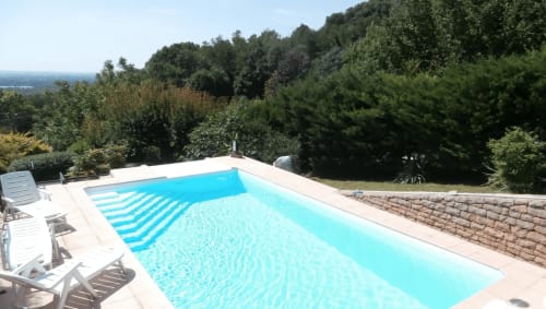 weekend proche de lyon villa du rhone piscine
