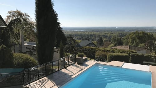 location de vacances avec piscine lyon. Vue panoramique, calme, détente