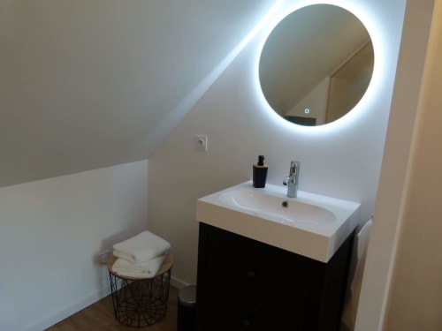 Salle de bain ouverte sur chambre