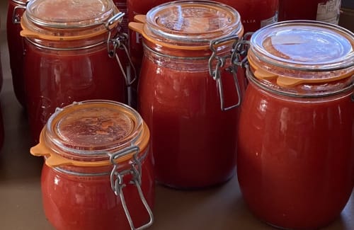 Chateauneuf du pape - bastide des princes - table hôtes - coulis tomates