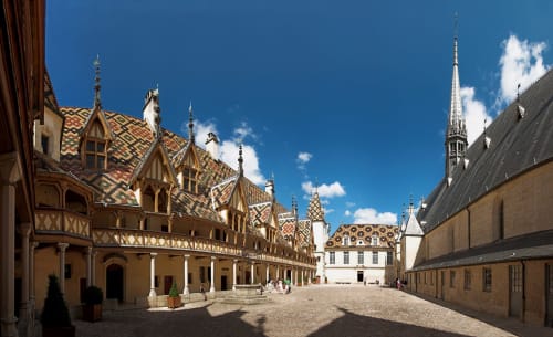 Visit the hospices de Beaune