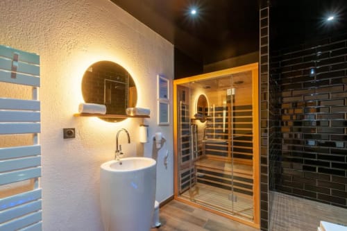 NUIT ROMANTIQUE ET SPA PRIVATIF NORMANDIE BAYEUX CALVADOS LOVE ROOM HOTEL