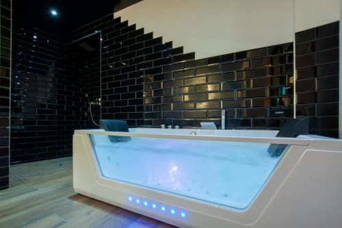 NUIT ROMANTIQUE ET SPA PRIVATIF NORMANDIE BAYEUX CALVADOS LOVE ROOM HOTEL