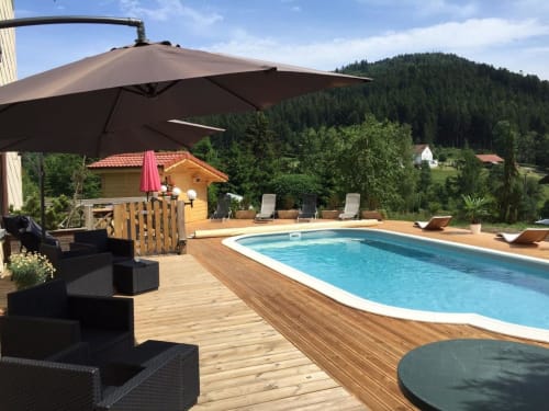 piscine chauffée de mai à septembre