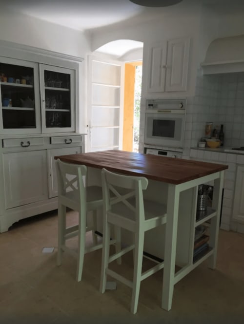 fitted kitchen - villa buen oustaou