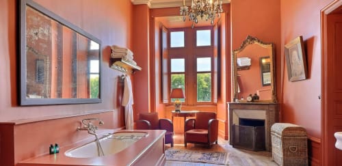 Charming bathroom.  Le Brossay