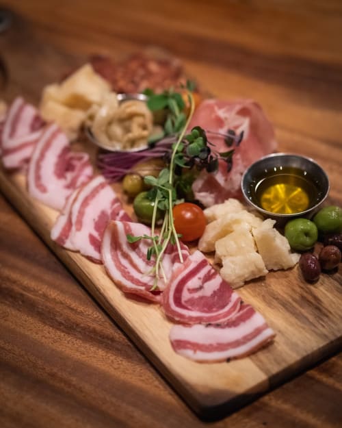 Plateau de fromage et charcuterie 