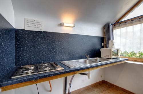 Functional kitchen - Ferme de Kervihern