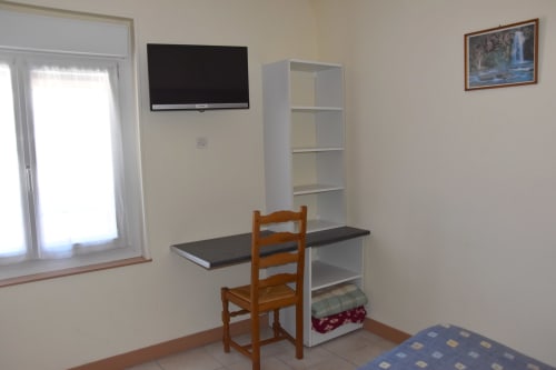 Mobilier - chambre d'hôtel Au Gai Relais