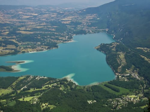 Lac de l'aiguebelette en Savoie