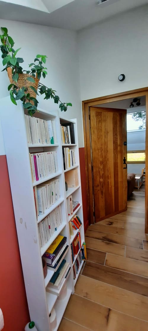 Kleine Bibliothek von La Clozette in La Poterie (die Bücher sind auf Französisch!)