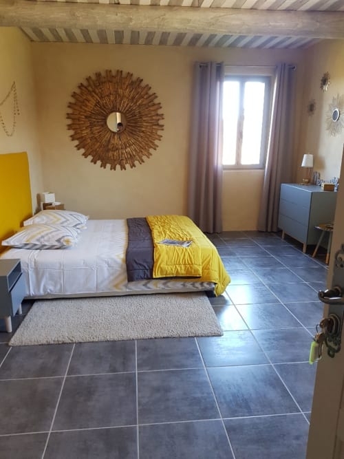 vue chambre jaune