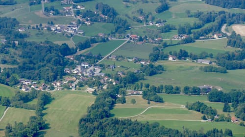 Attignat-Oncin village