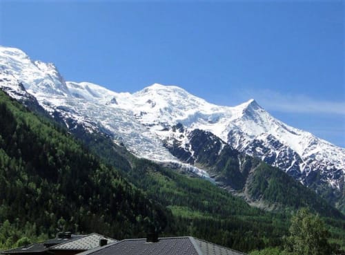 Vue Mont-Blanc du balcon Chamonix location appartements