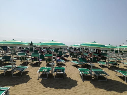 Hotel Verdi - Jesolo, 100 m vom Meer, 300 m von der Caribe Bay
