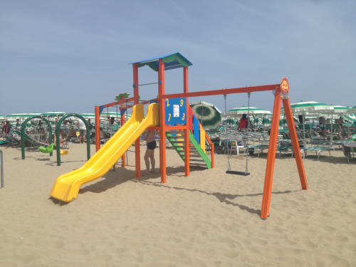 Hotel Verdi - Jesolo, 100 m vom Meer, 300 m von der Caribe Bay
