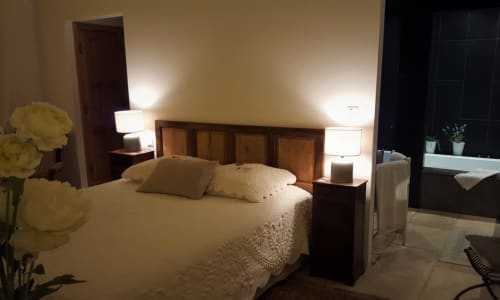 Chambre lit double villa Luberon
