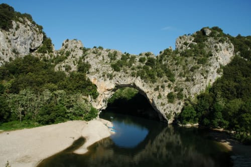 Le pont d'Arc- Terre Happy