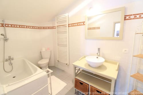 Baignoire - Gîte du domaine de Berthegille