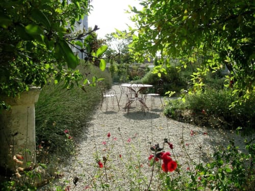 table de jardin - Domaine de Berthegille