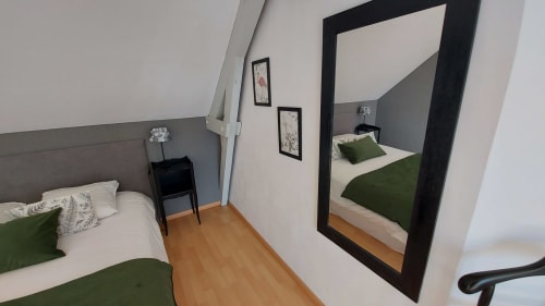 argoat miroir chambre bretagne france