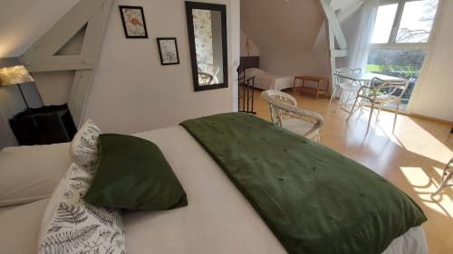 chambre argoat ty coz breizh vue jardin