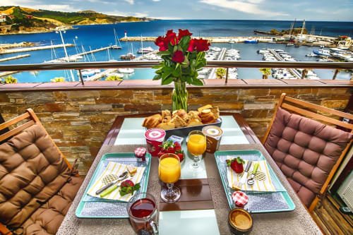 Vacations in front of the sea with sea view in Banyuls. Renting on the sea front.
