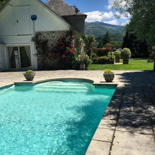 Piscine chauffée de 11m x 6m avec vue sur le Pibeste, Hautacam et la vallée de Luz Gavarnie