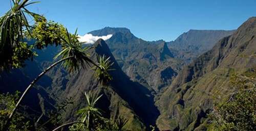 Randonnée à la montagne - l'entre deux rêves réunion