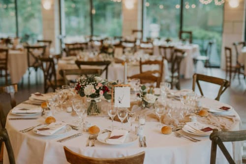 galerie-salle-reception-mise-en-place-romantique-evenement-mariage-seminaire-chateau-chambiers-zip