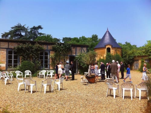 atelier-dartistes-salle-reception-mariage-seminaire-cour-privee-anjou-chateau-chambiers-zip