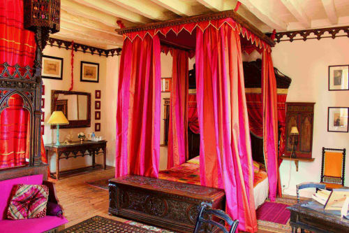 chambre-pierre-loti-voyage-orient-meuble-lit-doube-chateau-chambiers-zip