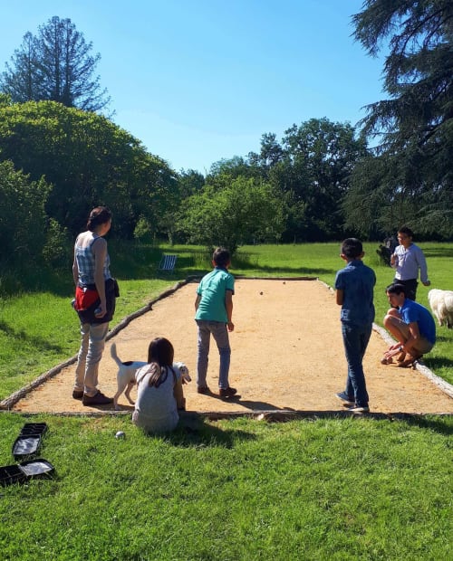 boulodrome-petanque-activite-parc-chateau-chambiers-zip