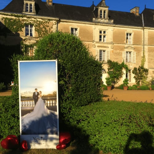 mariage-reception-mariés-cour-chateau-chambiers-ceremonie-anjou-val-de-loire-zip